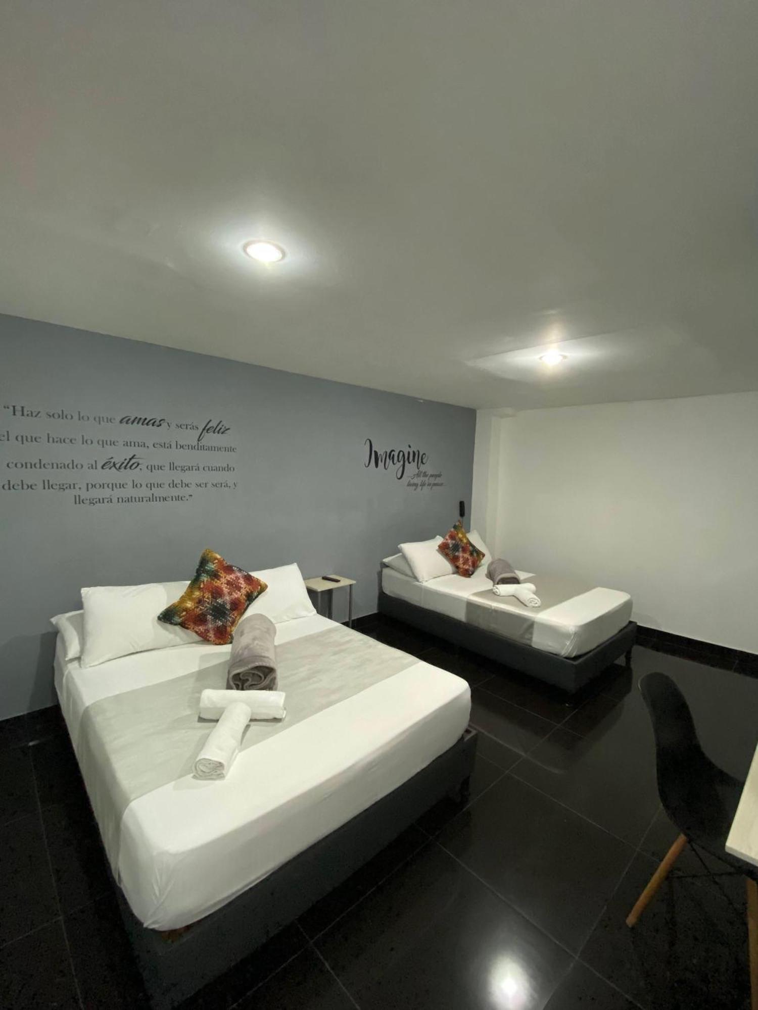 Hotel Aura Medellín Esterno foto